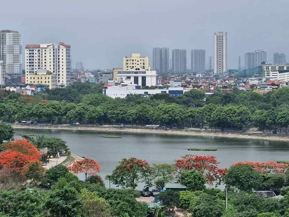 Cần bán căn hộ view hồ Định Công, Hoàng Mai, Hà Nội