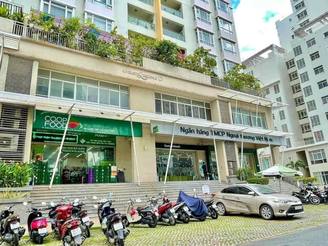 Bán shophouse Phú Mỹ Hưng, 211m2, 1 trệt 1 lầu, 29 tỷ, nhận shop kinh doanh ngay, CK cao, xem thực tế