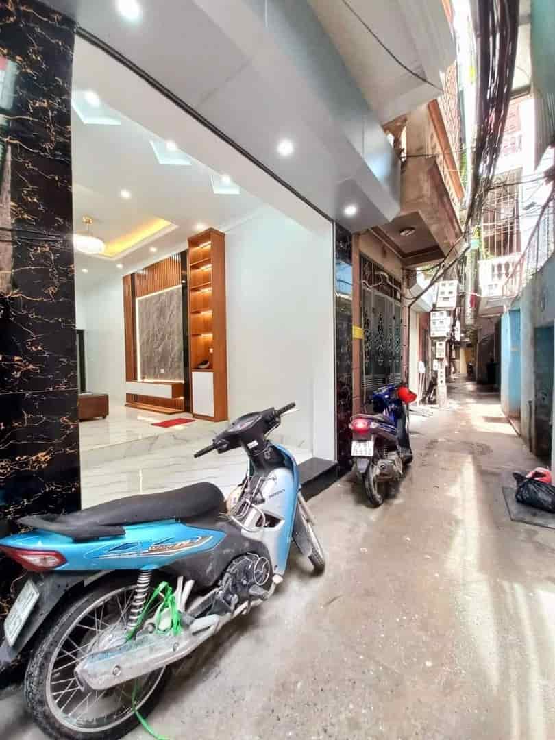 Nhà cạnh Time City phố Minh Khai quận Hai Bà Trưng nhà 3 tầng 4 phòng ngủ dt 38m2 mặt ngõ kinh doanh tạp hóa