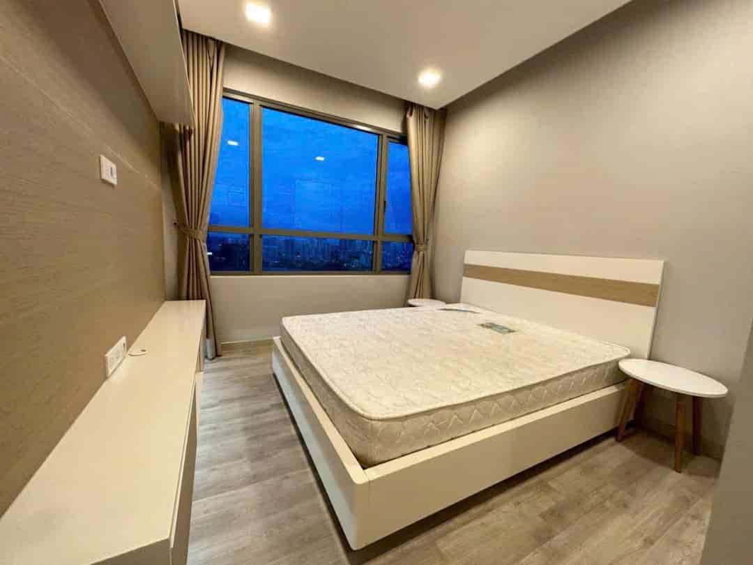 Căn hộ 4PN 190m2 trung tâm Phú Mỹ Hưng, full nội thất, giá cực tốt