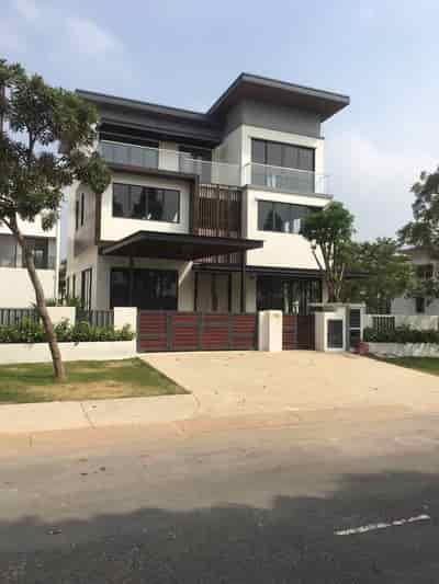 Cần bán rẻ villa Swanbay 15x22m đảo Đại Phước, Nhơn Trạch, Đồng Nai