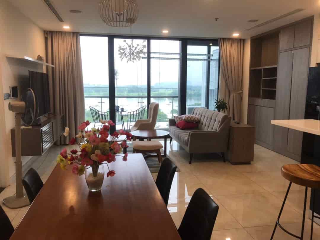 Cần bán căn hộ cao cấp 3 phòng ngủ Vinhome Golden River quận 1, TP.HCM