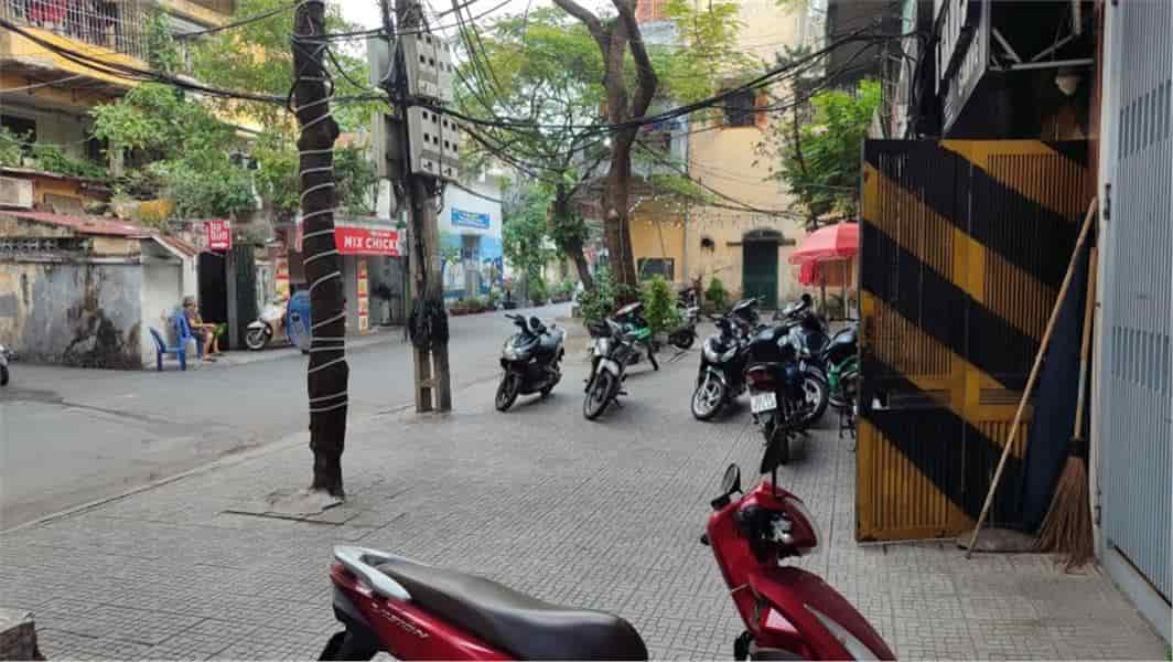 Cần khách thuê nguyên căn kinh doanh mặt ngõ ô tô tránh phố Tạ Quang Bửu