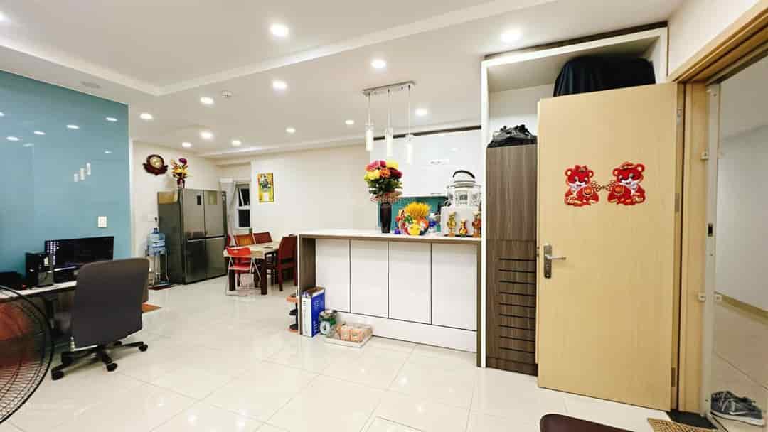 Bán gấp nhà Nguyễn Hữu Tiến, Tây Thạnh 58m2, nhà mới, giá 985 triệu