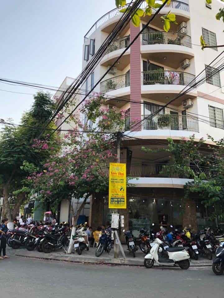 Bán nhà căn góc ngã tư 6 tầng, đường 10,5m, Hải Châu, Đà Nẵng