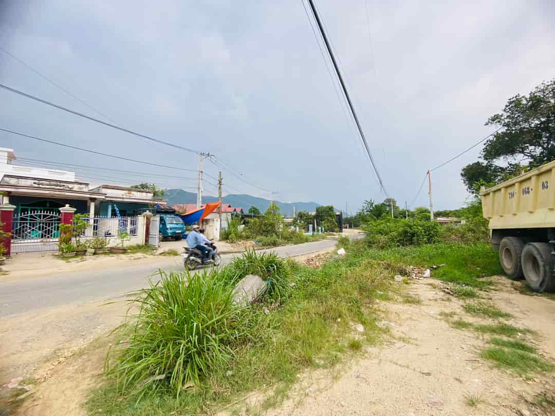 Suối Cát, Cam Lâm, Khánh Hòa mặt tiền đường TL3 quy hoạch mở rộng 42m giá đầu tư