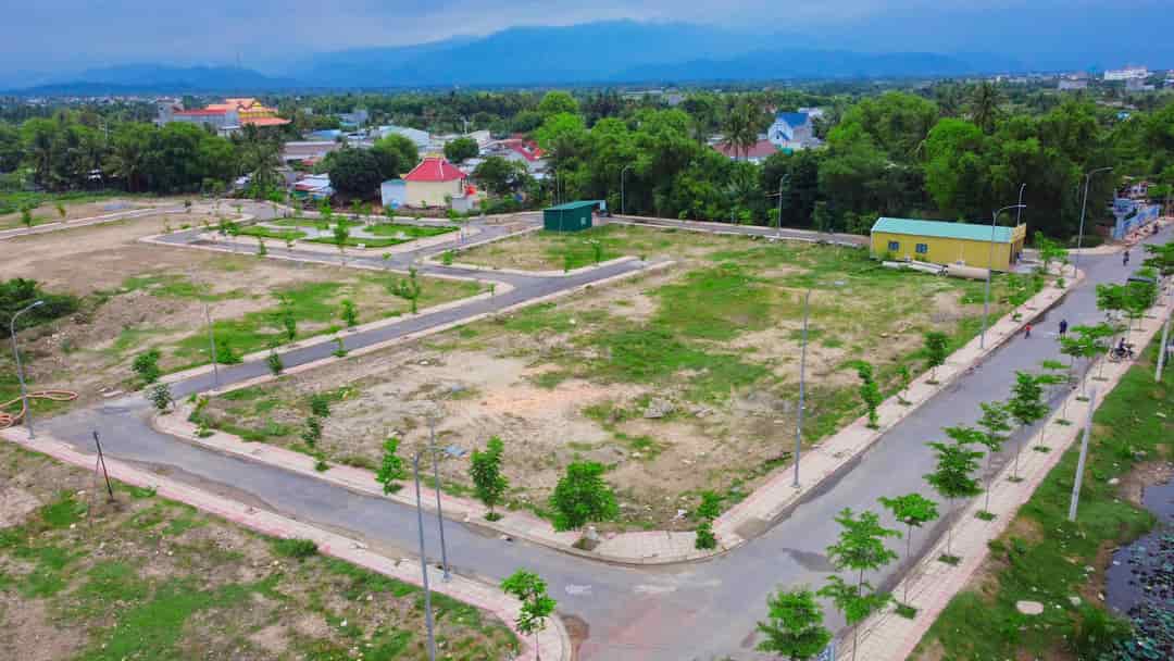 Cần bán nhanh lô đất siêu đẹp tại KDC Tân Hội đầu đường Thống Nhất giá thấp hơn thị trường