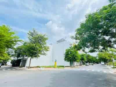 Bán nhanh lô góc 2 mặt tiền đường số 13 KĐT Hà Quang 2 Đối diện trung tâm thương mại