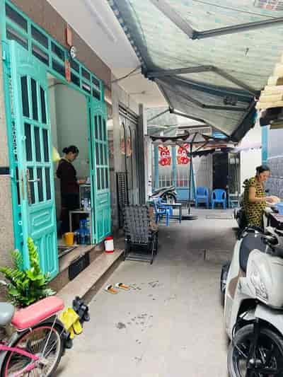 Bán nhà Nguyễn Thị Tần, Phường 2, Quận 8, ko lộ giới ko quy hoạch hẻm 3m 3PN, giá 2.99 tỷ