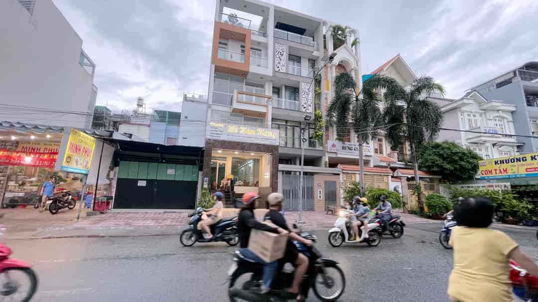 Chính chủ cần sang nhượng lại mặt bằng 3 tầng ở phường 14, quận Gò Vấp, Tp. Hồ Chí Minh