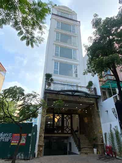Bán tòa nhà văn phòng 9 tầng mặt phố Trung Kính, dt 120m2, mt 6.5m giá 65 tỷ