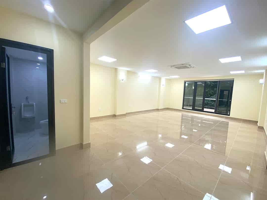 Bán tòa văn phòng 9 tầng xây mới mp Nguyễn Viết Xuân, Hà Đông, dt 93m2, giá 33 tỷ