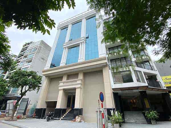 Bán tòa văn phòng vip 10 tầng mặt phố Dịch Vọng Hậu, dt 550m2, mt 16m, giá 360 tỷ