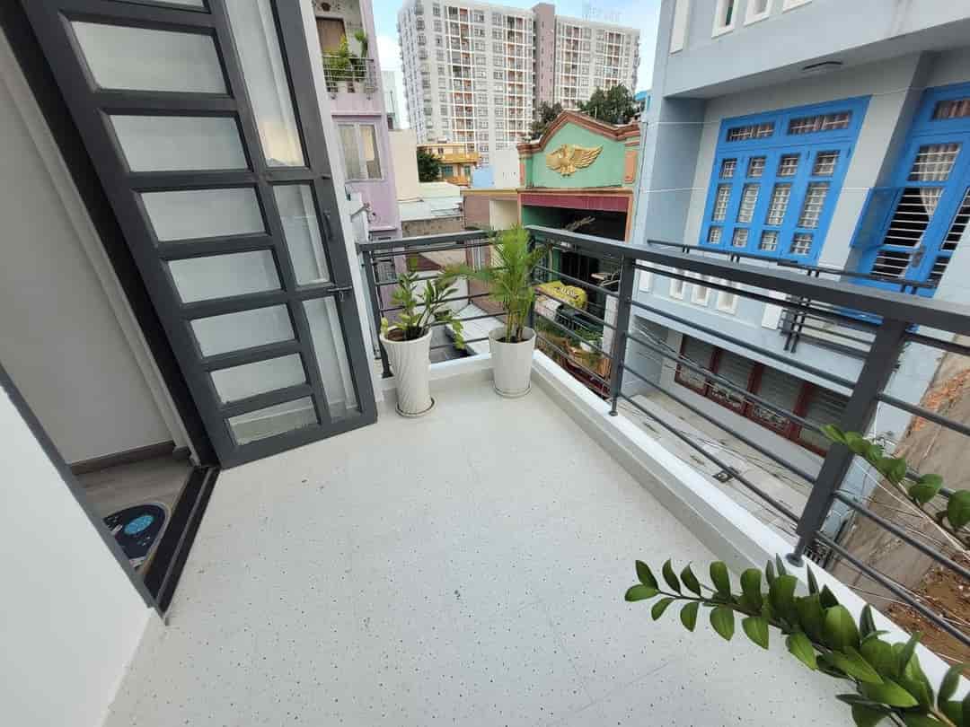 Tặng nội thất mới, bán nhà Luỹ Bán Bích Tân Phú, 3 tầng SHR
