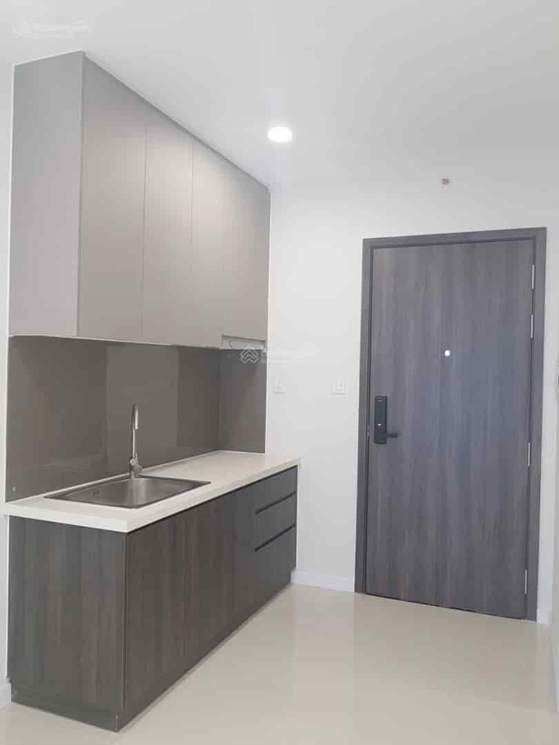 Bán căn officetel 37m2 tại Lavida Plus Q7 nhà mới hoàn thiện cơ bản giá 1,850 tỷ chưa chiết khấu