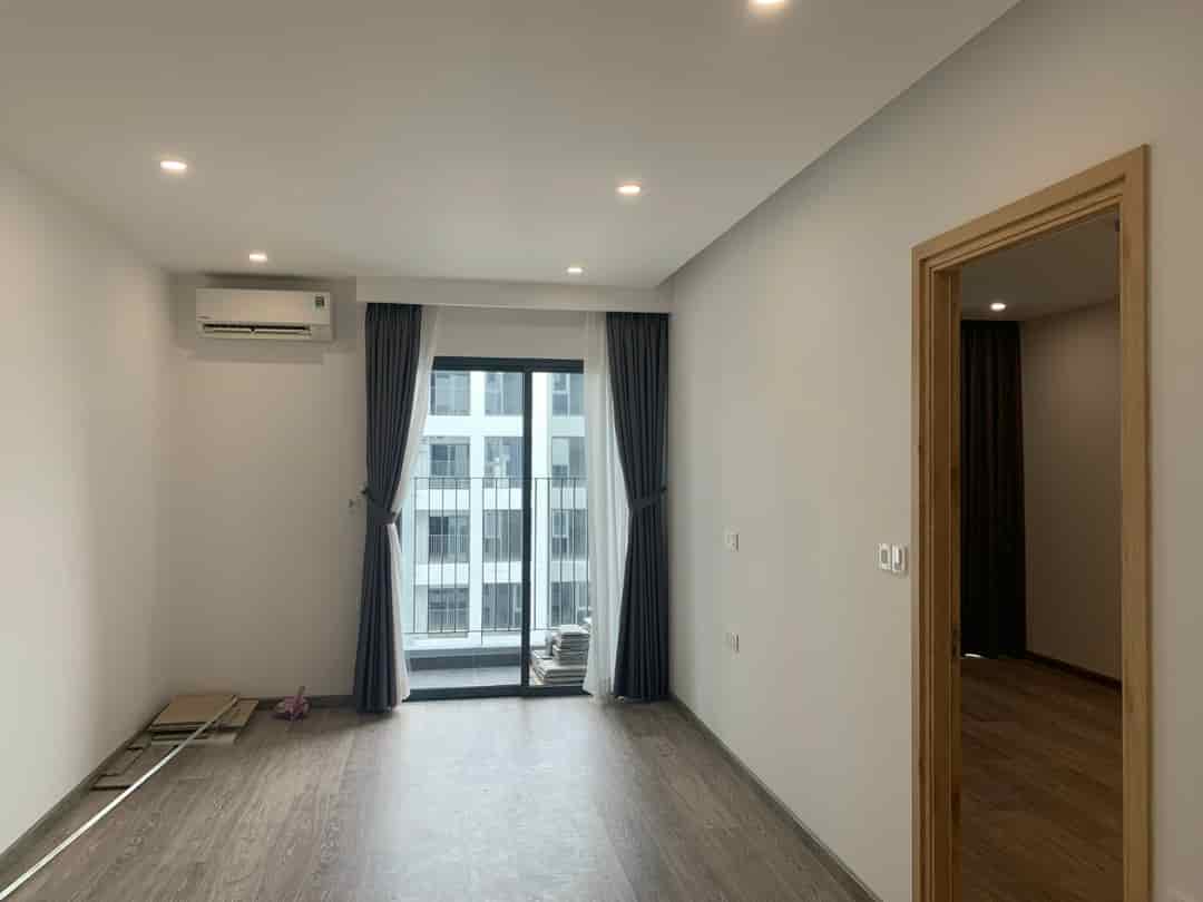 Bán nhanh căn 1PN, 53m2 Lavida Plus Q7 đối diện SC Vivo City nhà hoàn thiện cơ bản giá 2 tỷ 950 tr