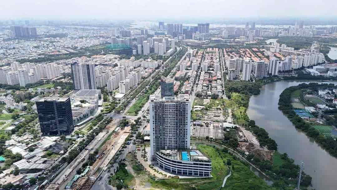 Bán căn 1PN 53m2 view Landmark 81 tại Lavida Plus Q7 đối diện SC Vivo, nhà thô, giá 2,794 tỷ