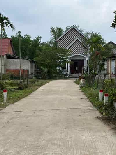 Bán đất DT 200m2 8x25m xã Lộc Sơn, huyện Phú Lộc, Thừa Thiên Huế cách sân bay Phú Bài 5km