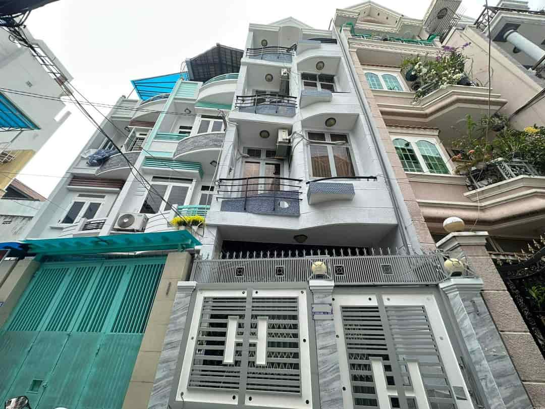 Bán nhà chính chủ, giảm sốc 500 triệu, Lê Quang Định, nhà 5 tầng, hoàn công đủ, sổ tại nhà
