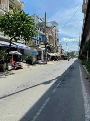 Nhà ngay mặt tiền đường Nguyễn Văn Quỳ Tân Thuận Đông q7, đi đâu cũng tiện, mua ở cho thuê khu vực kinh