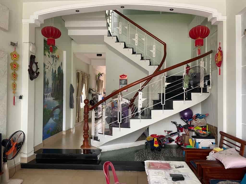Bán đất 110m2 nở hậu đã rất rẻ còn tặng nhà 2 tầng ngay Hàm Nghi, Thanh Khê, Đà Nẵng