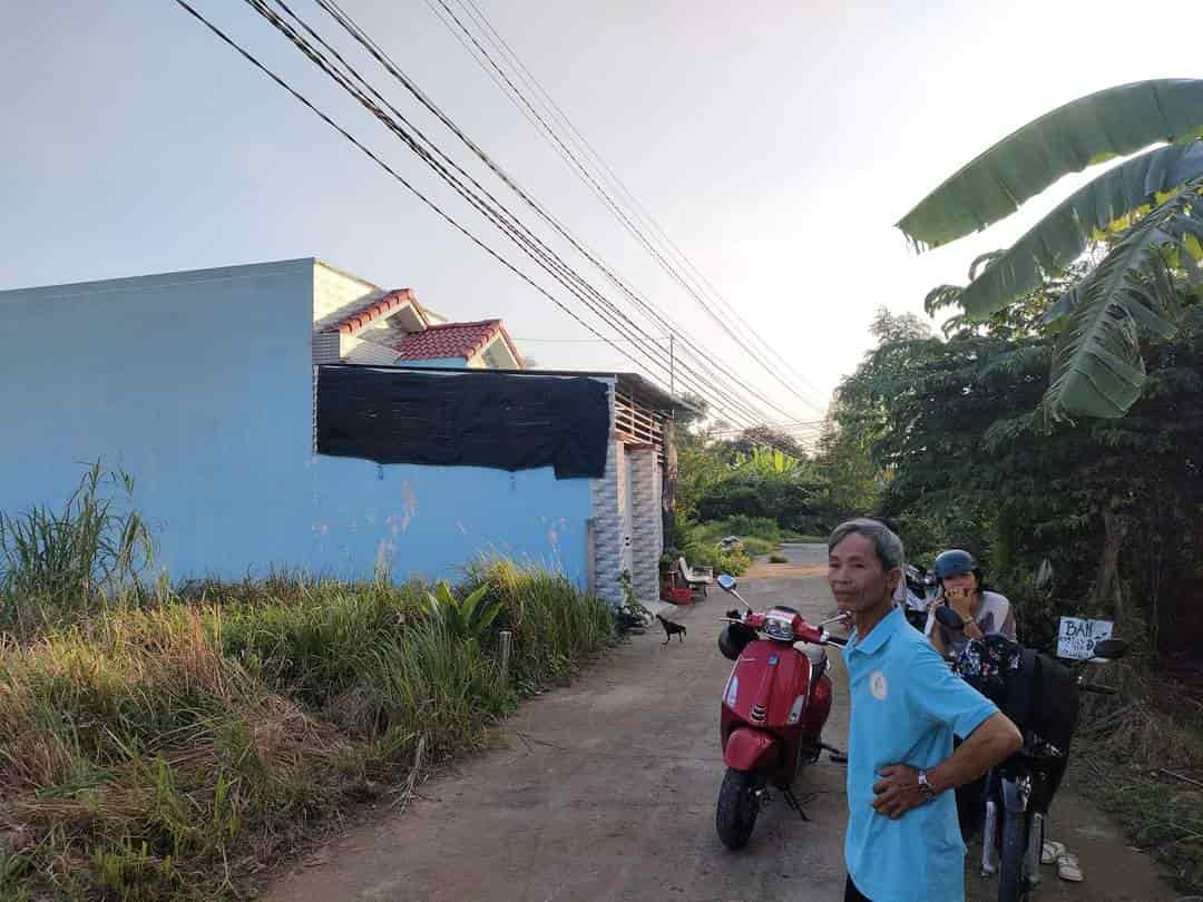 Bán đất sổ riêng 105m2, HXH tránh Nguyễn Thị Định, Phú Hưng, Bến Tre