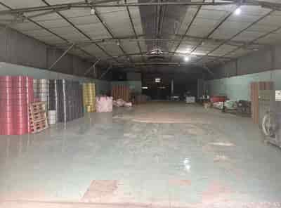 Cho thuê nhà xưởng 450 550, 1000m2 gần chung cư Thạnh Lộc quận 12