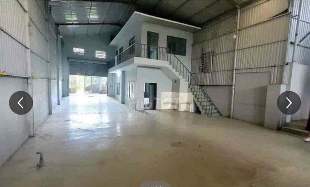 Kho, nhà xưởng cho thuê 420m2 gần Picity, UB quận 12