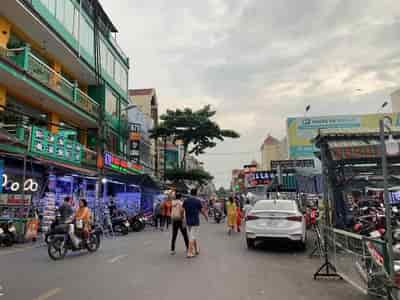 Bán nhà 4 lầu hẻm 679 Quang Trung 72m2 KD buôn bán ngay chợ HTT 10.5 tỷ