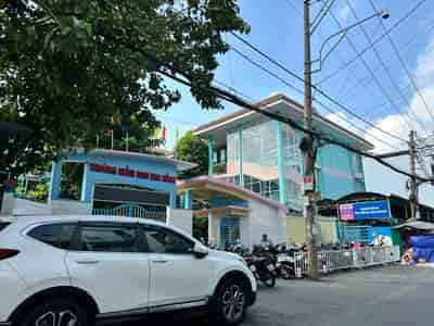 Nhà phố hẻm 55 Nguyễn Văn Công ngang 5.5m 60m2 3 tầng đẹp KD đa ngành chỉ 10 tỏi hơn