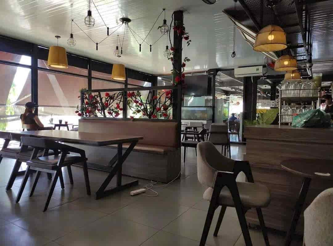 Bán quán cafe góc 2 mặt tiền phường An Bình, Biên Hòa, 200m2, giá 11 tỷ.