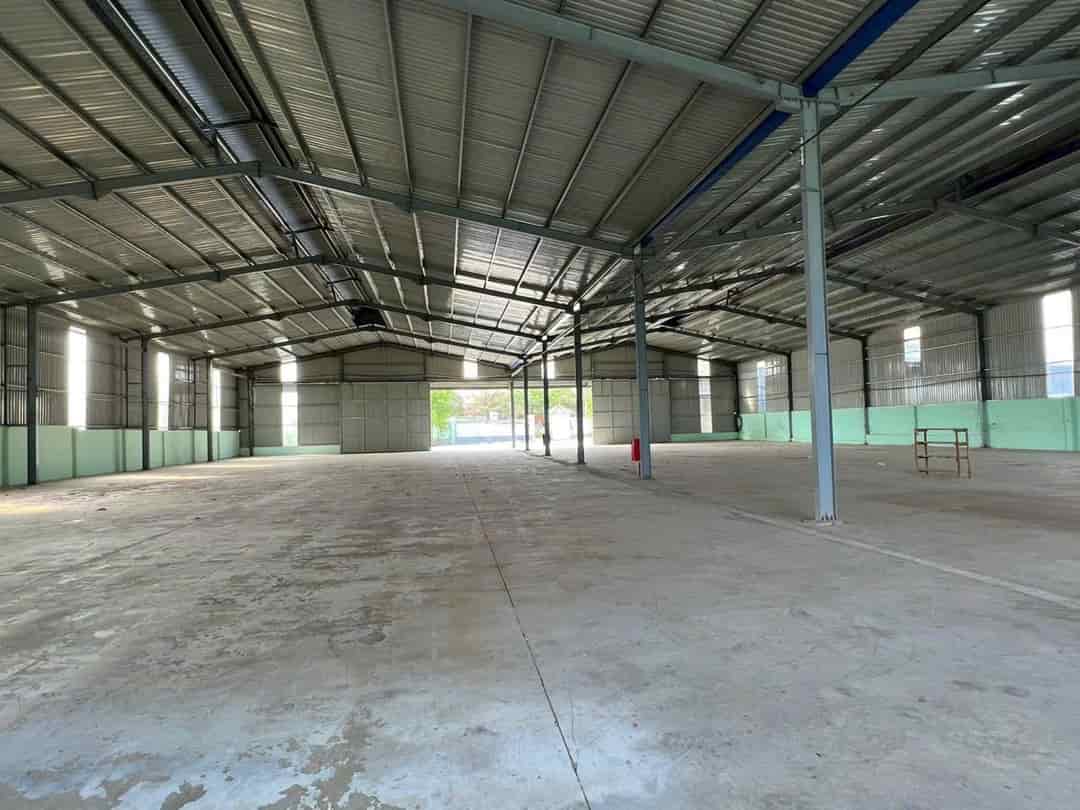 Bán nhà xưởng và kho bãi Thiện Tân, Vĩnh Cửu, Đồng Nai, 5200m2, giá 19 tỷ 500