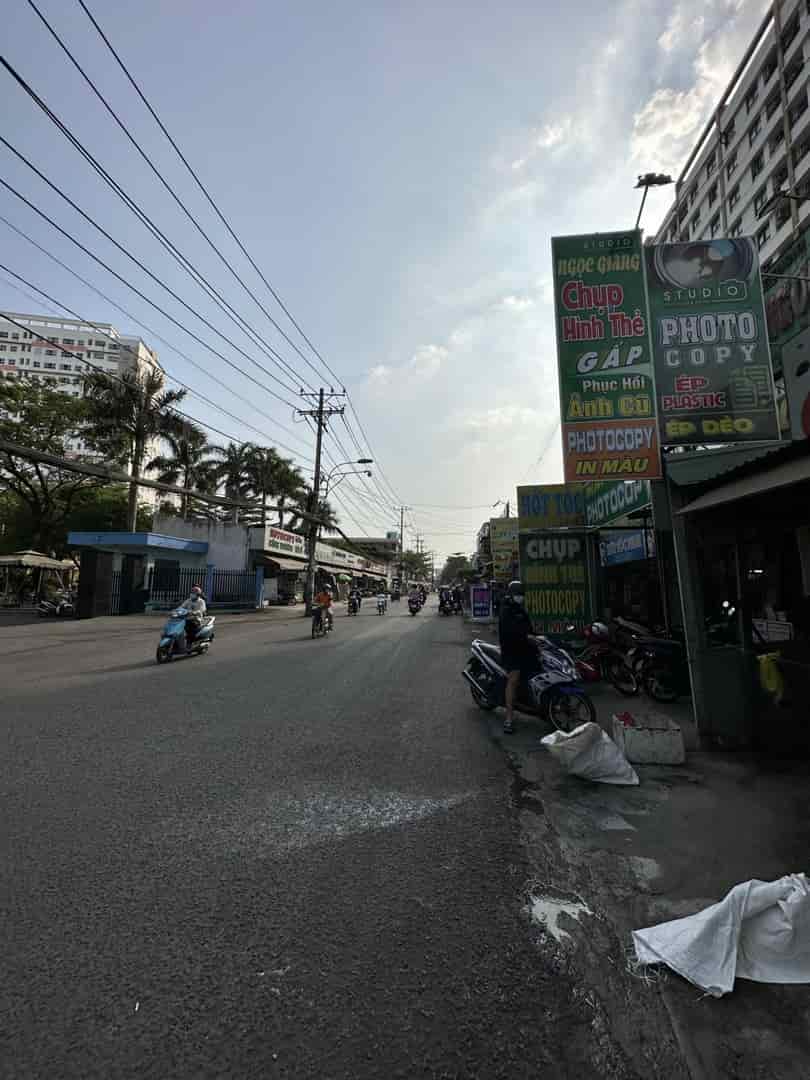 Bán nhà mặt tiền đường số 4, Tăng Nhơn Phú B Thủ Đức, 74m2, giá chỉ hơn 7 tỷ