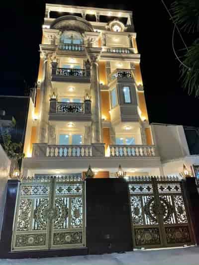 Bán tòa Văn Phòng 8 tầng, Trần Quang Khải, Quận 1 giá 39 tỷ TL