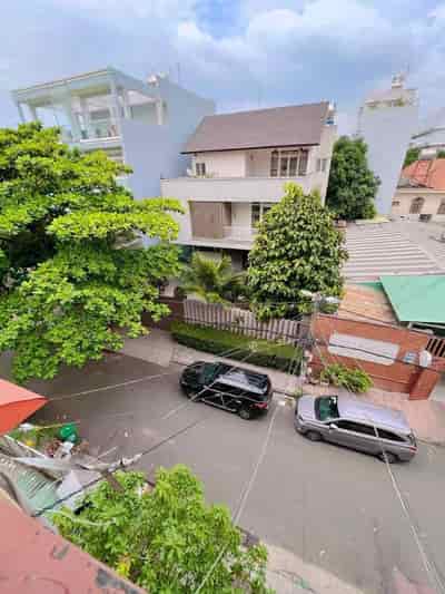 Bán CHDV 5 tầng cho thuê 35tr/th đường D2 Nguyễn Gia Trí, Bình Thạnh, giá 15.5 tỷ TL