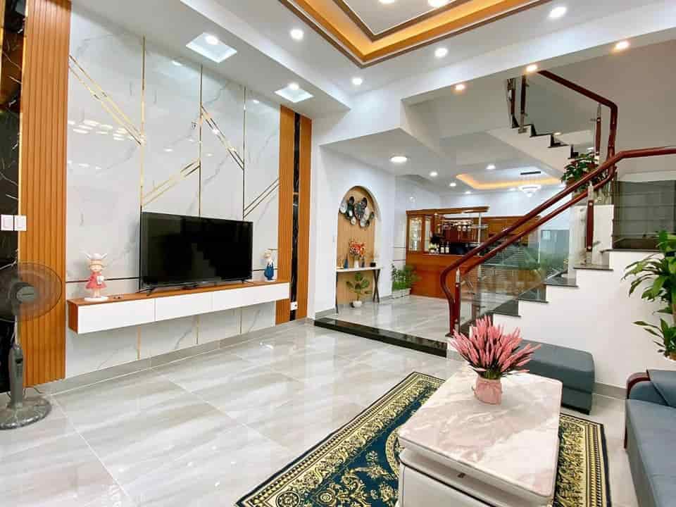 Bán nhà Nguyễn Đình Chính, Phường 15, Phú Nhuận, DT 56m2, giá 1 tỷ657tr, sổ hồng chính chủ