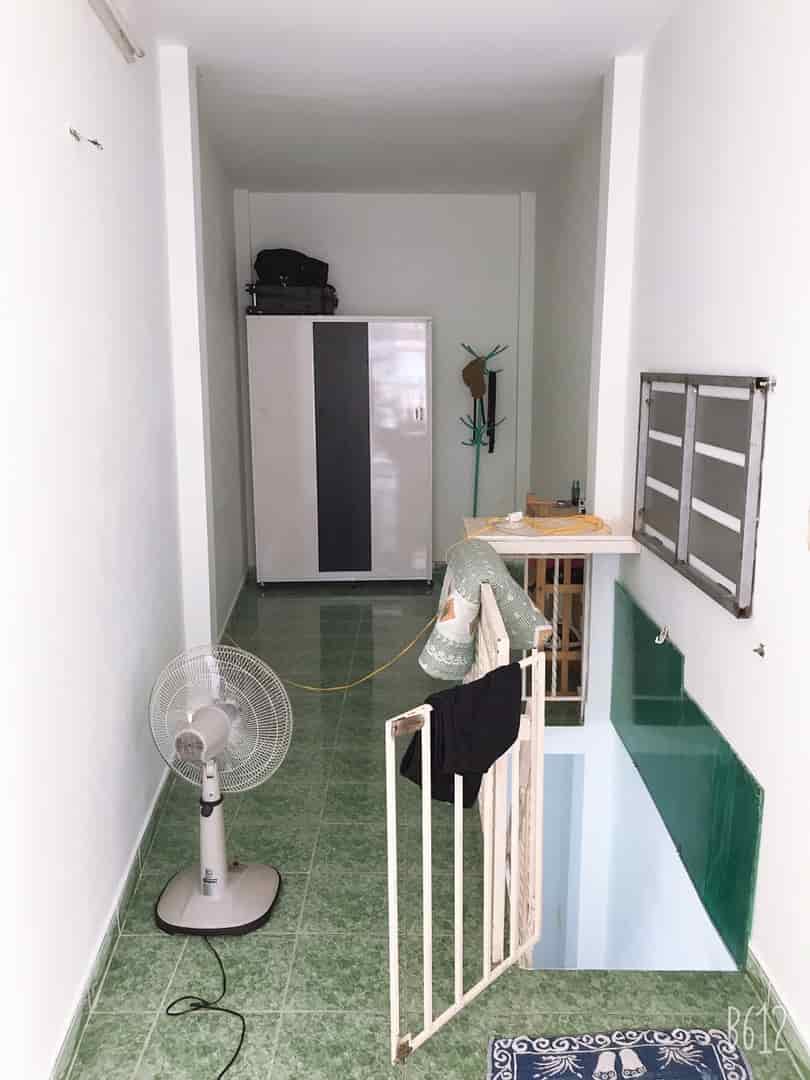 Bán nhà, hẻm 788, Nguyễn Kiệm, 20m2, 2 tầng BTCT, hẻm 3m  giá 1 tỷ 650