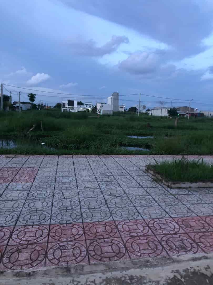 Bán nhanh lô đất nền giá cực tốt Trung tâm Thành phố Cà Mau, xã Lý Văn Lâm