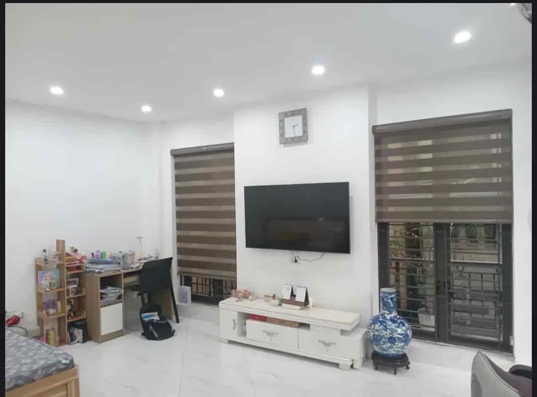 Nhà siêu hiếm phố Thái Hà, Đống Đa, ngõ ô tô, nhà mới cứng, 40m2, mặt tiền 5m, 5 tầng, chỉ hơn 5 tỷ