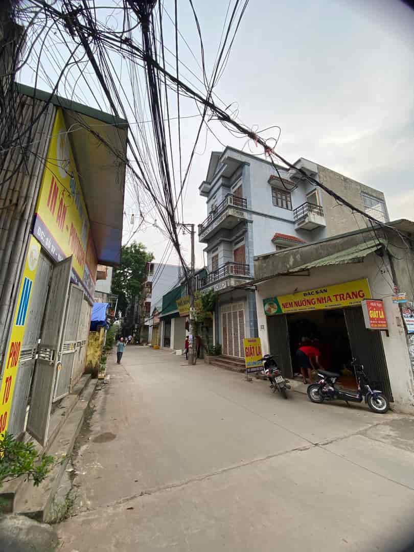 Cần tiền bán gấp mảnh đất ô tô vào nhà Ỷ La, Dương Nội, Hà Đông, ngay cạnh ĐH Kiểm Soát