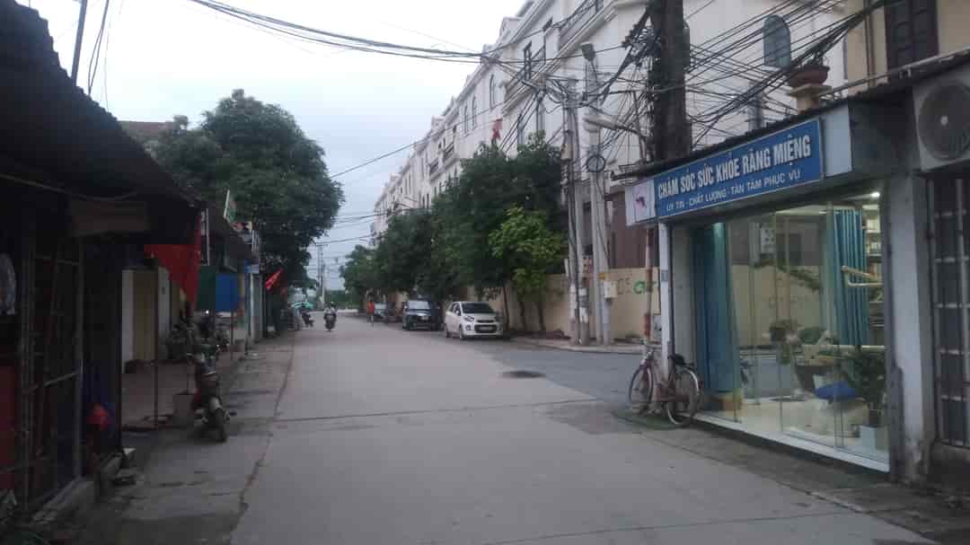 Chính chủ gửi bán 168m2 đất Sơn Đồng, Hoài Đức, kinh doanh, ô tô tránh, mặt tiền rộng, giá đầu tư.