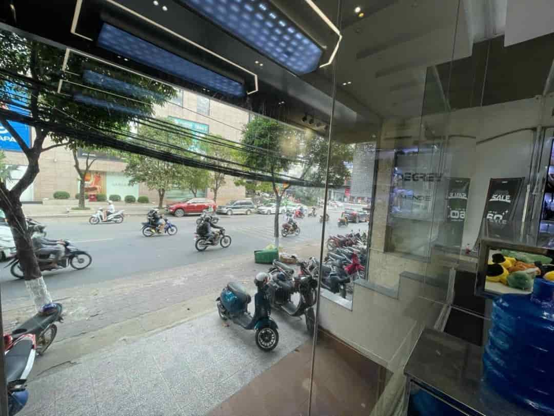 Cho thuê mặt bằng kinh doanh gần Vincom Plaza