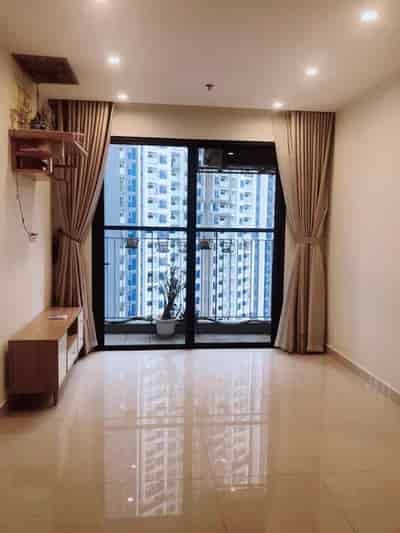 Cho thuê căn hộ 2PN, 1WC tòa S3.03 tầng trung ban công Đông Nam tại Vinhomes Smart City.