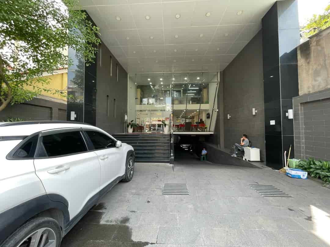 Bán tòa nhà MT Nguyễn Văn Đậu, P.7, Q.Bình Thạnh, hầm, 8 tầng, HĐT 500tr/th, giá 155 tỷ