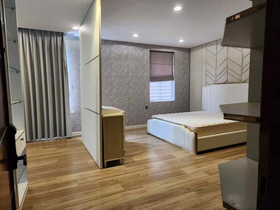 Bán nhà đường Phổ Quang, P.2, Q.Tân Bình, 5x17m, 85m2, 5 tầng, 23 tỷ