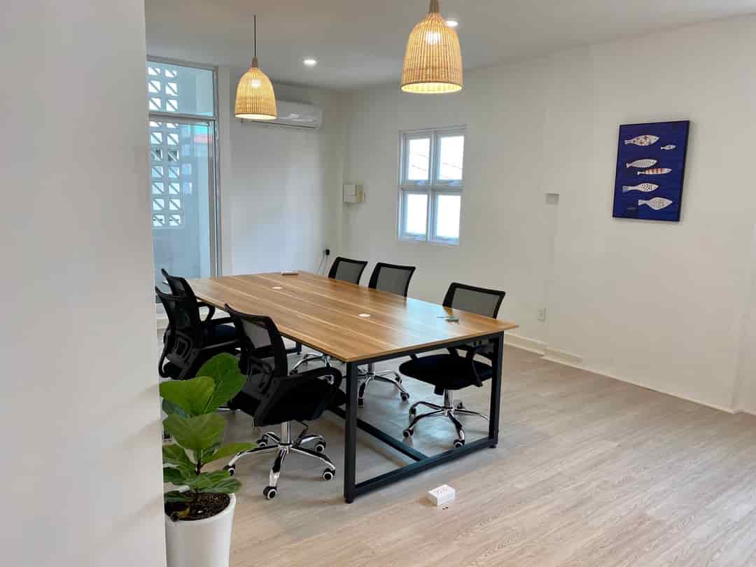 Bán nhà đường Bùi Thị Xuân,Q.1, DT: 80m2, 3 tầng, HĐT: 55tr, gía: 23 tỷ