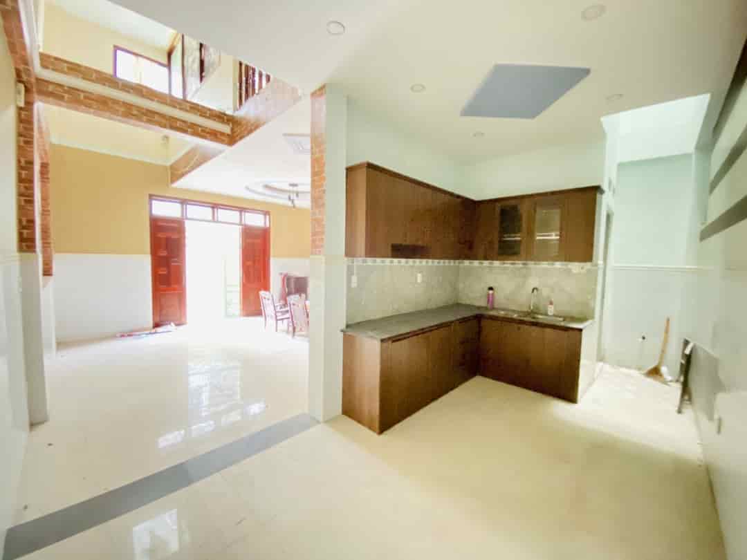 Căn nhà 52m2 trên đường Lê Văn Quới này chắc chắn sẽ tăng giá mạnh trong tương lai