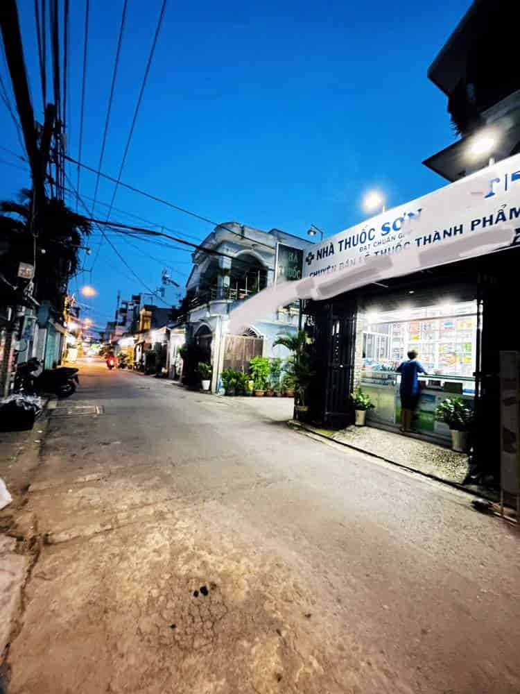 Bán nhà mặt tiền kinh doanh đường số 10 BHHB Bình Tân sát ngã 3 Liên Khu 5-6