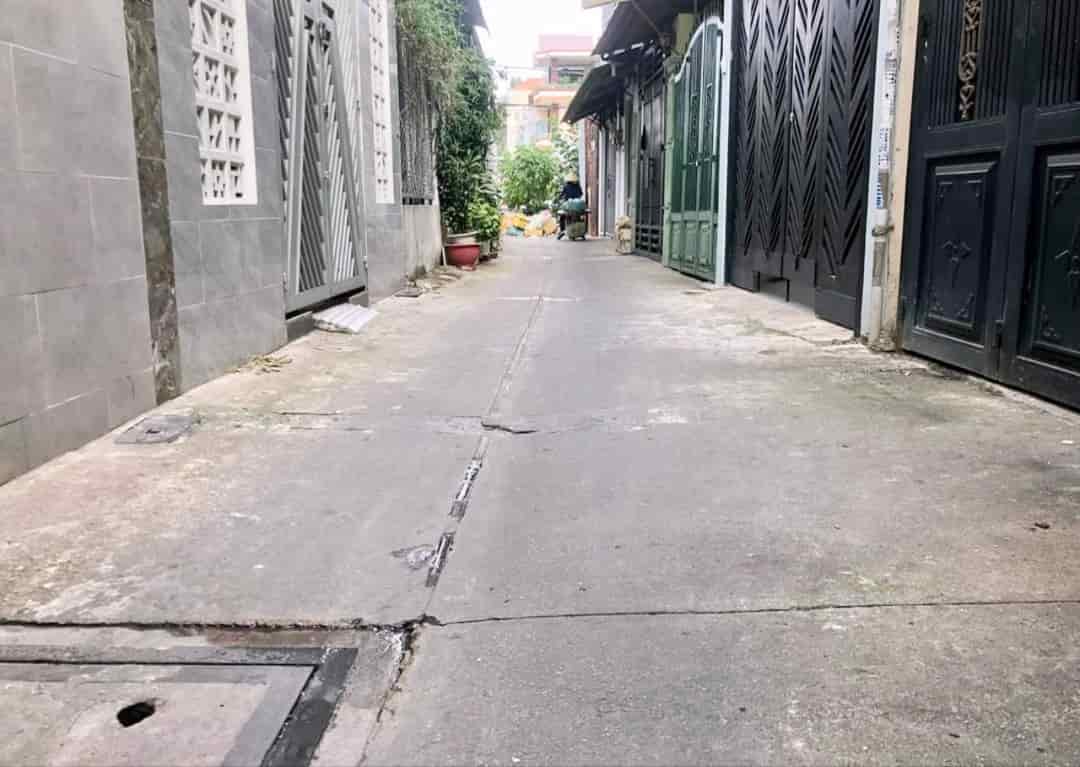 Nhà 49m2, 3PN gần Trường Chinh, Tân Bình, nhỉnh 4tỷ3