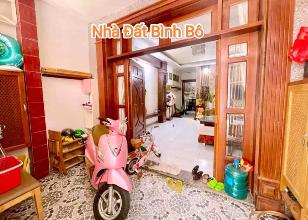 Bán nhà hẻm 4m, 65m2 gần Phan Huy Ích P12 hơn 5 tỷ 3